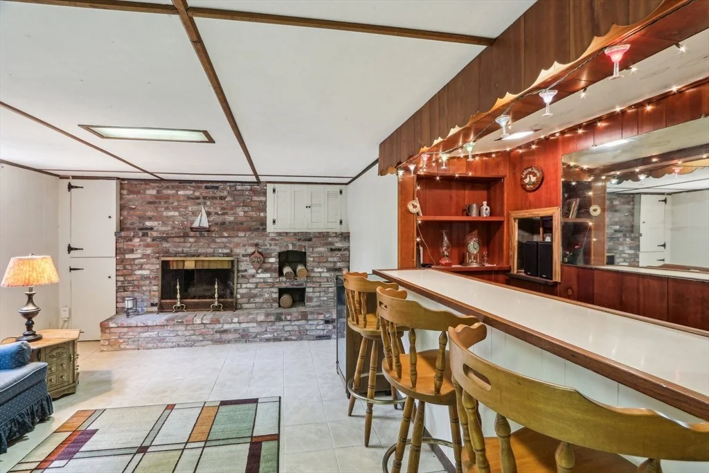 Photo of 51 Barton Dr