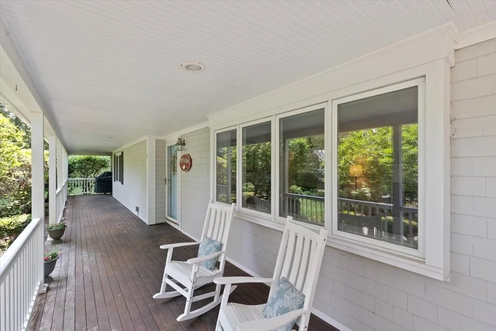 Photo of 12 Whitcomb Lane