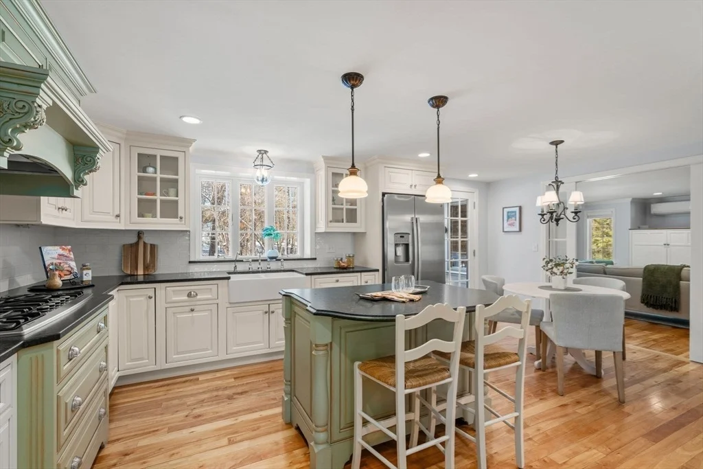 Photo of 30 Surrey Lane