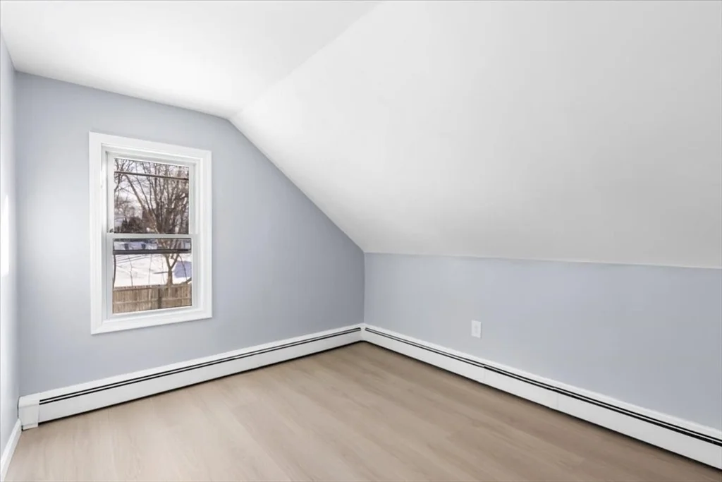 Photo of 31 Webster St