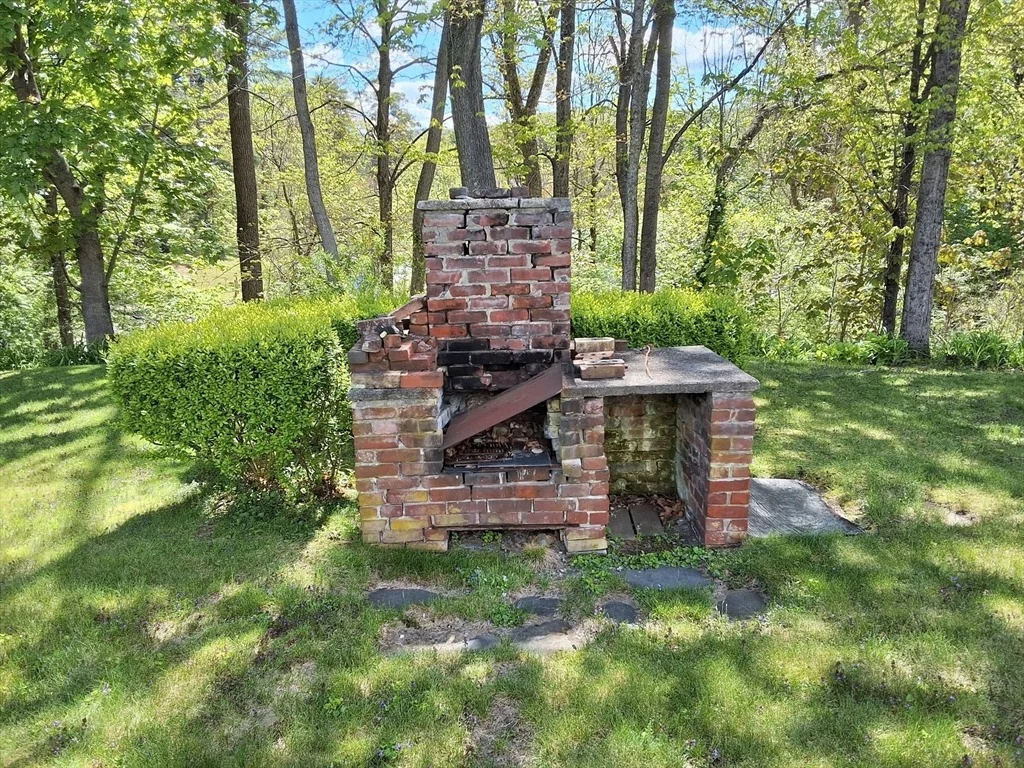 Photo of 19 Clinton St