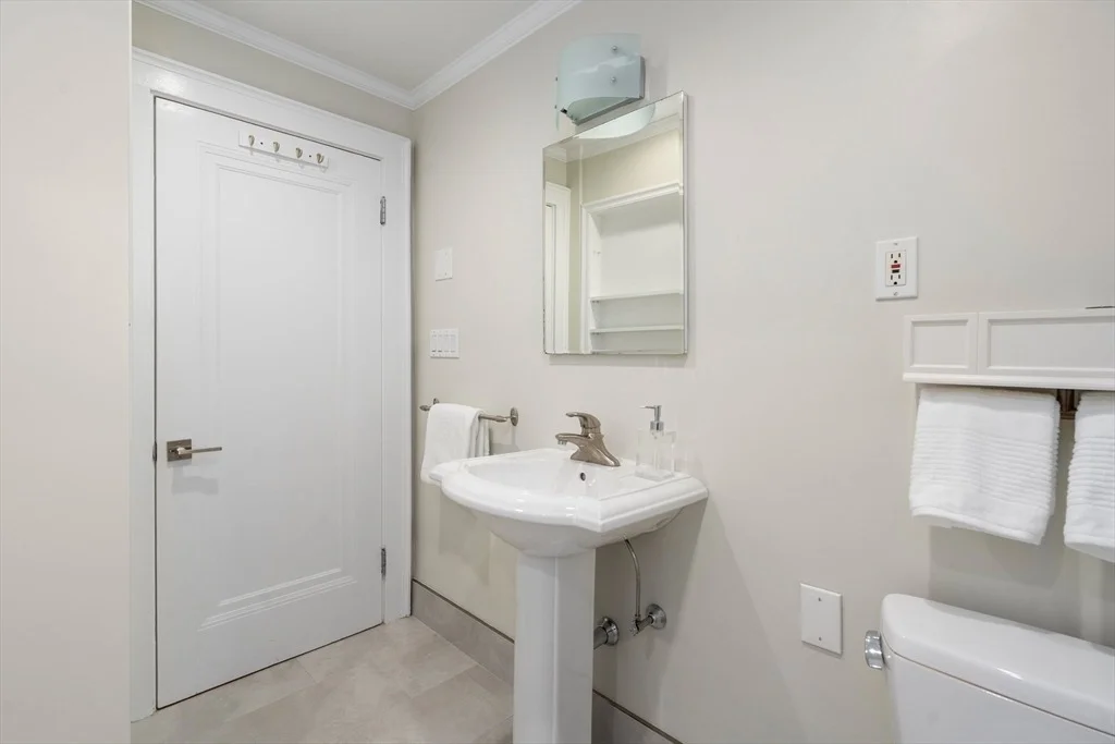 Photo of 152 Bellevue Rd