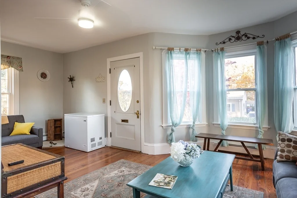 Photo of 39 Veranda Ave
