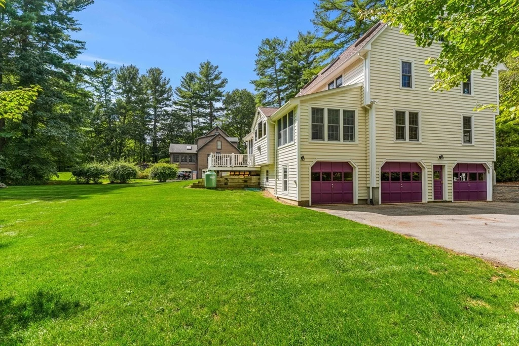 Photo of 155 Duncan Dr