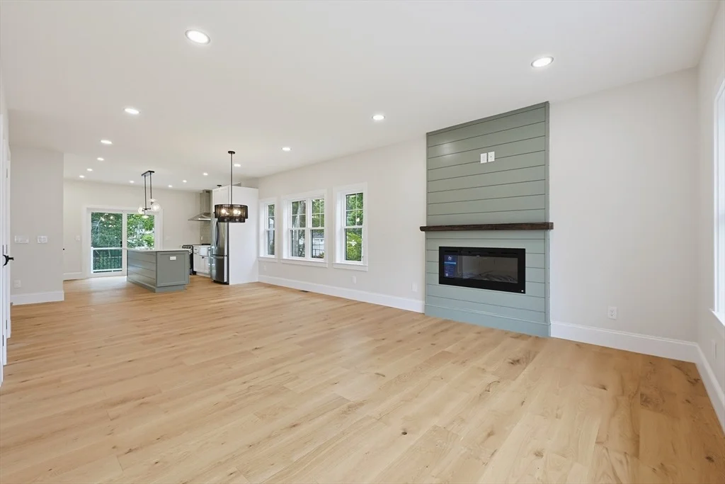 Photo of 19 Puritan Road