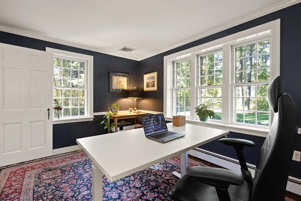 Photo of 10 Hammond Cir