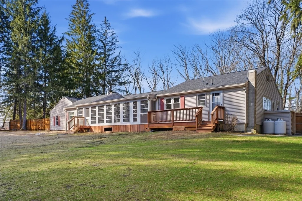 Photo of 76 Beaver Brook Road
