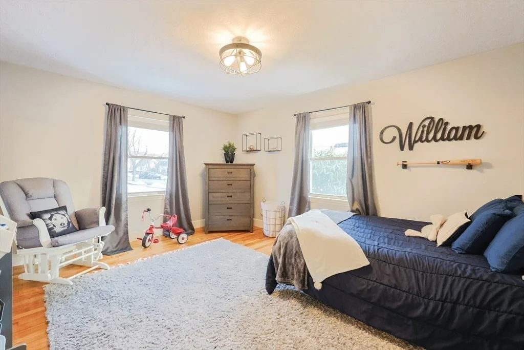 Photo of 16 Sunset Dr