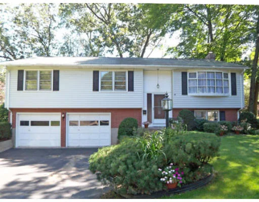 Photo of 146 Tedford Dr