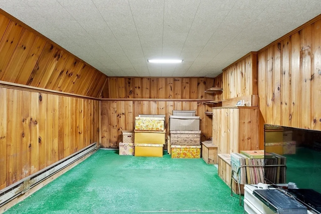 Photo of 2 Oaklandvale Avenue