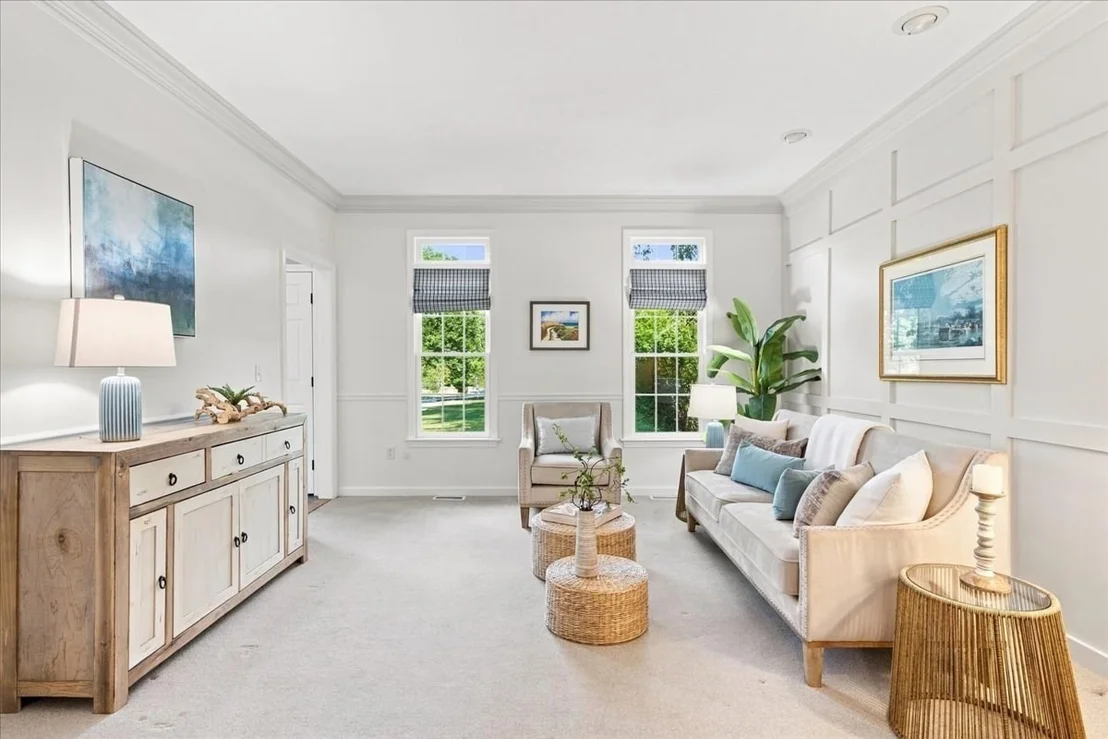Photo of 11 Evergreen Rd