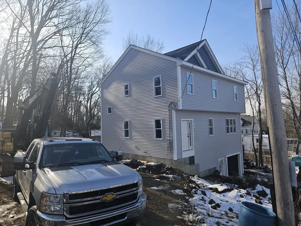 Photo of 04 Aurora Street