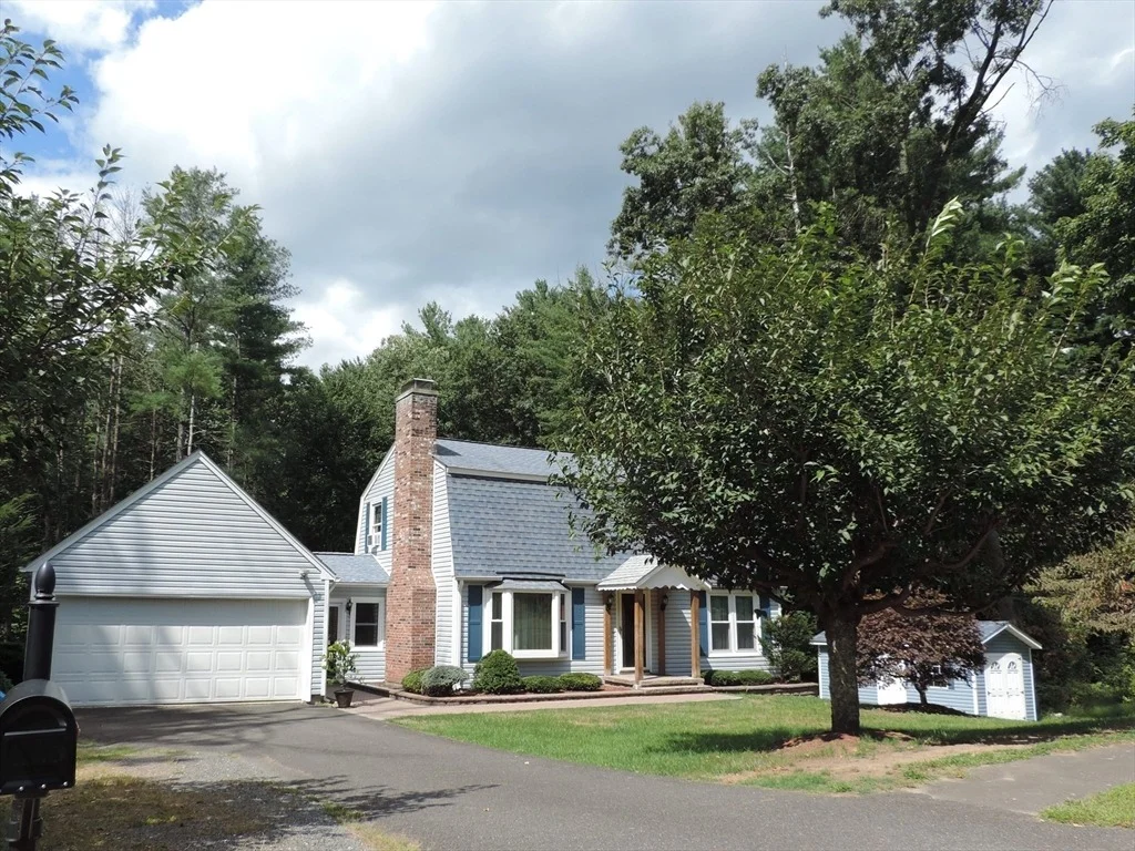 Photo of 96 Logtown Rd