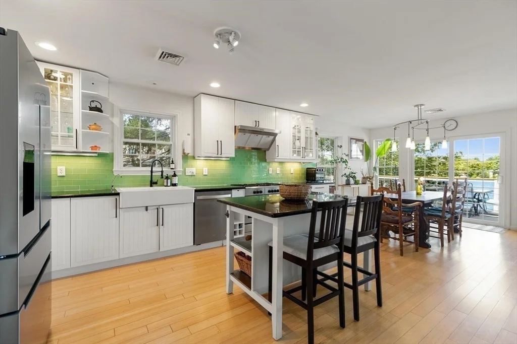 Photo of 214 Echo Cove Road