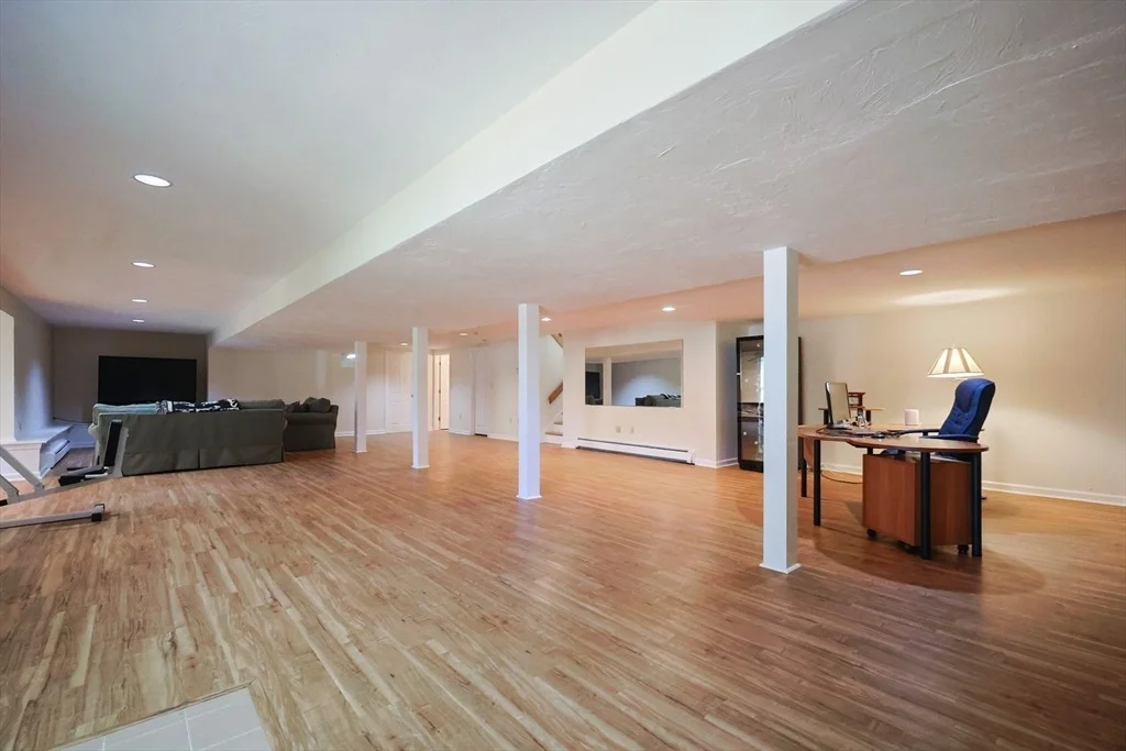 Photo of 8 Fieldstone Lane