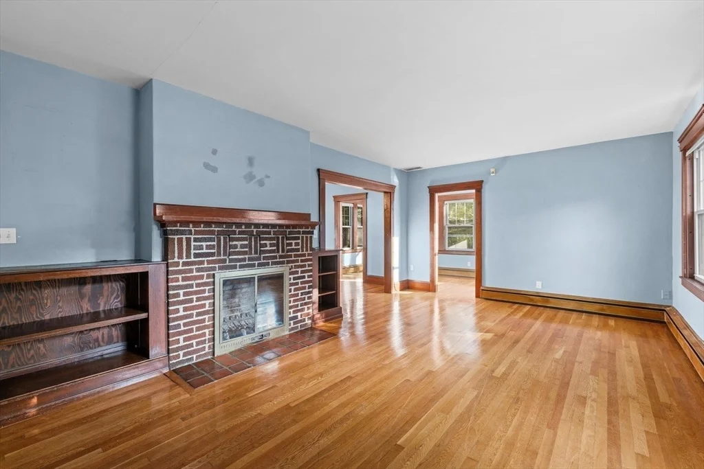 Photo of 11 Robertson Rd
