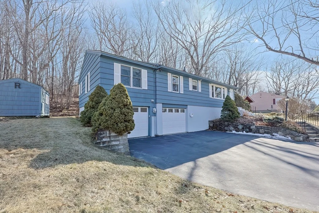 Photo of 112 Indian Hill Rd
