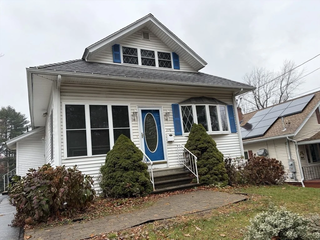 Photo of 270 Coburn Ave