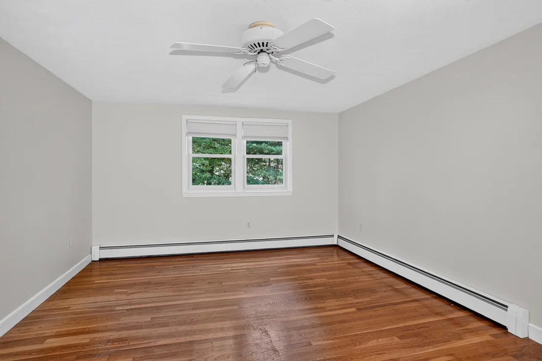 Photo of 22 Coolidge Cir