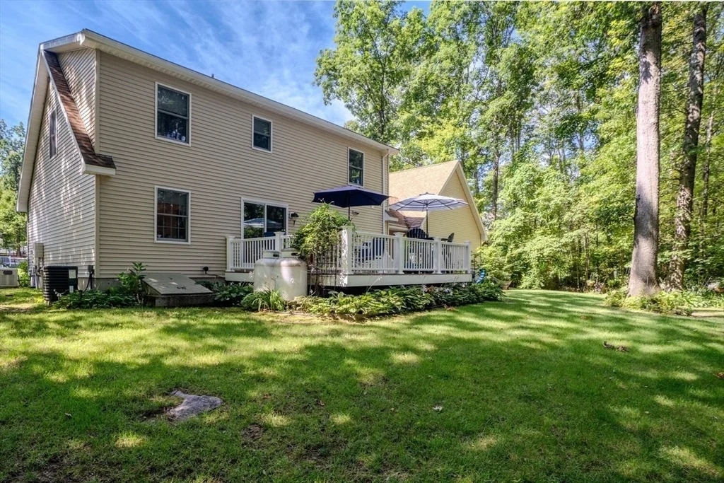 Photo of 138 Overlook Dr