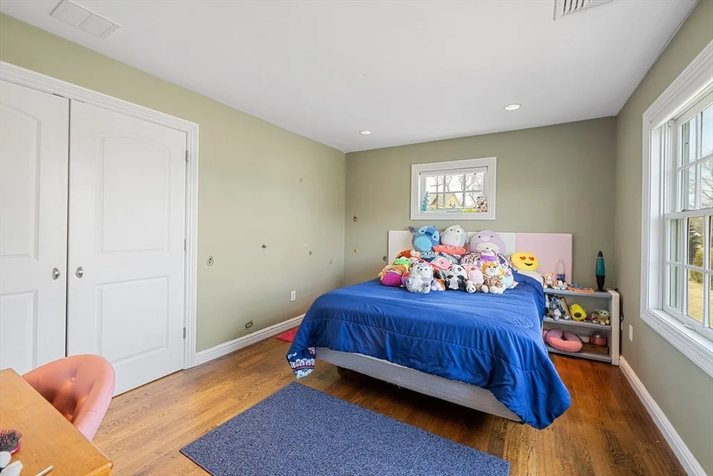 Photo of 75 Cornell Rd