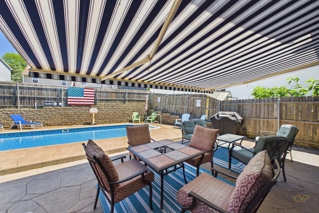 Photo of 87 Stowe St