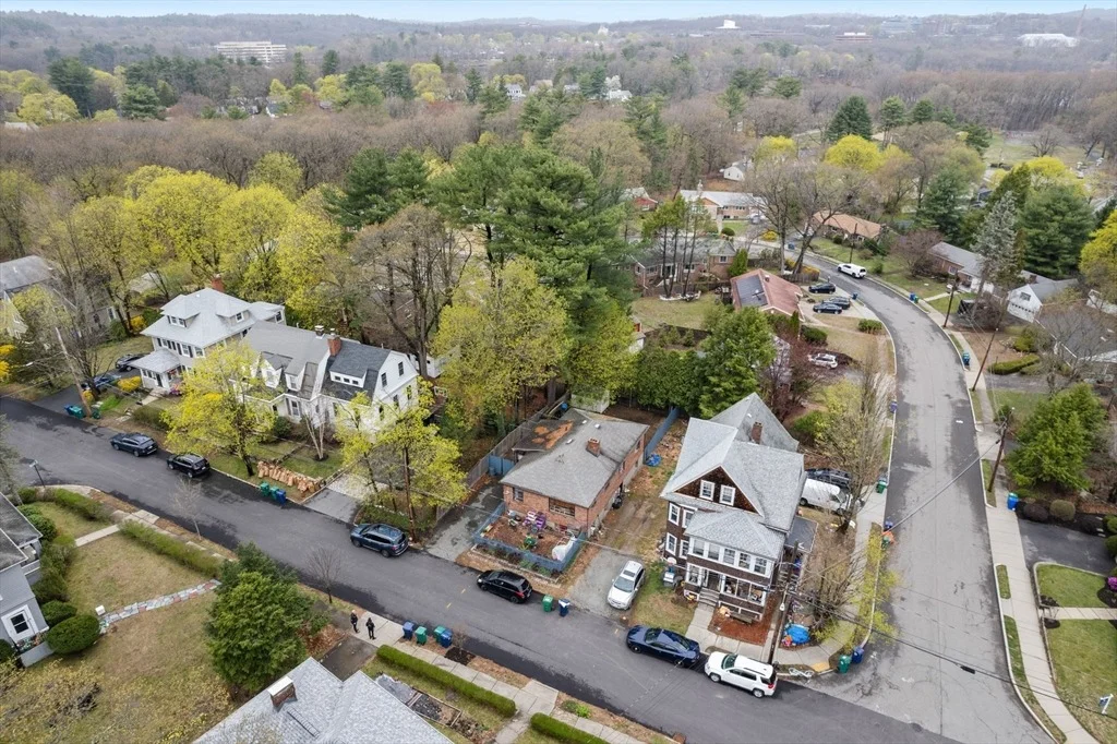 Photo of 31 Chaske Ave