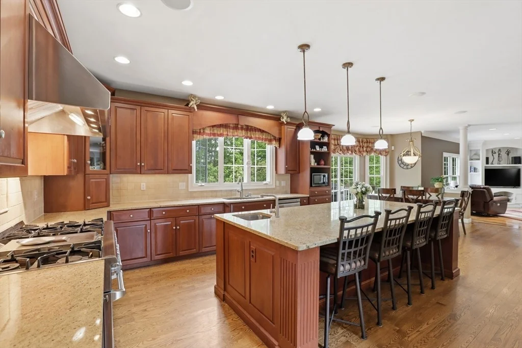 Photo of 20 Tarbox Ln