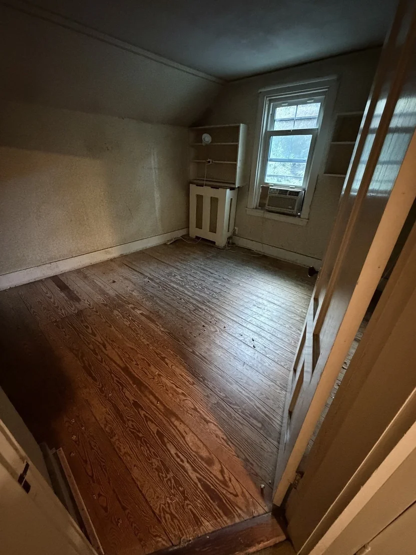 Photo of 1275 Washington Street