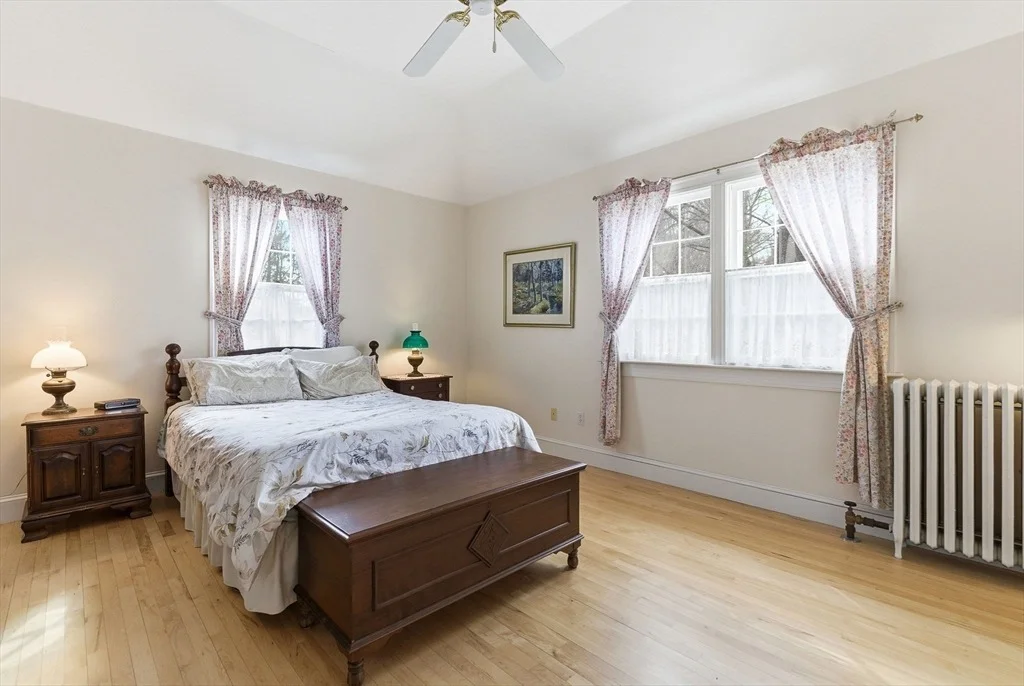 Photo of 38 Hillside Ave