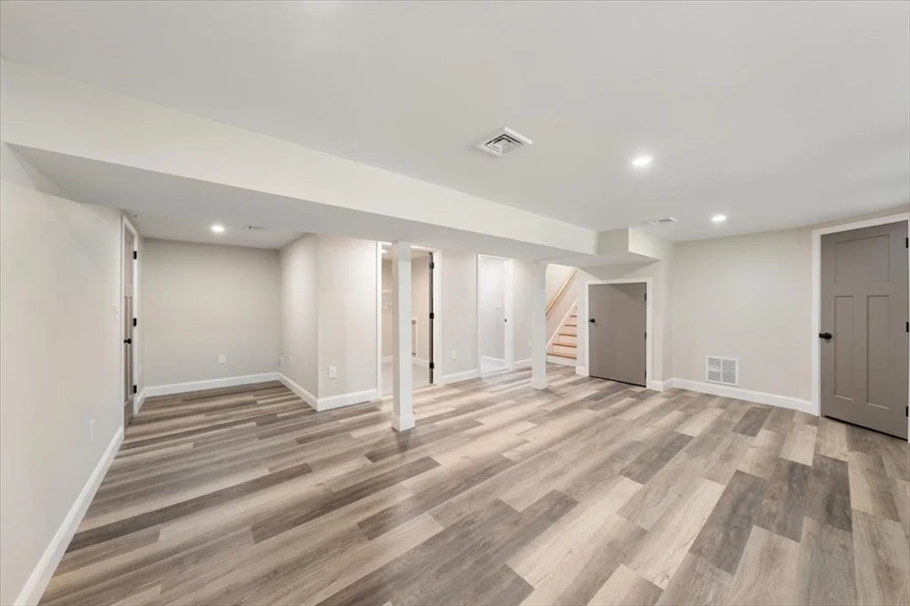 Photo of 115 Edgewood St