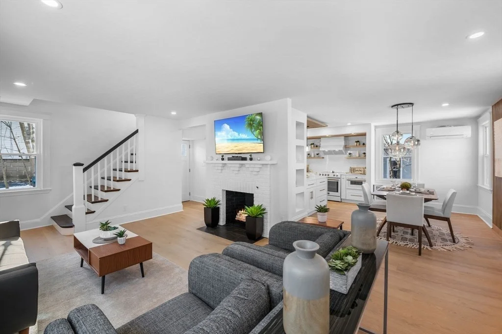 Photo of 30 Burdett Road