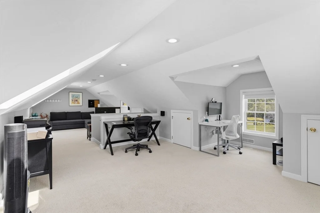 Photo of 1 Daisy Lane