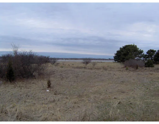 Photo of 94-96 Old Point Rd