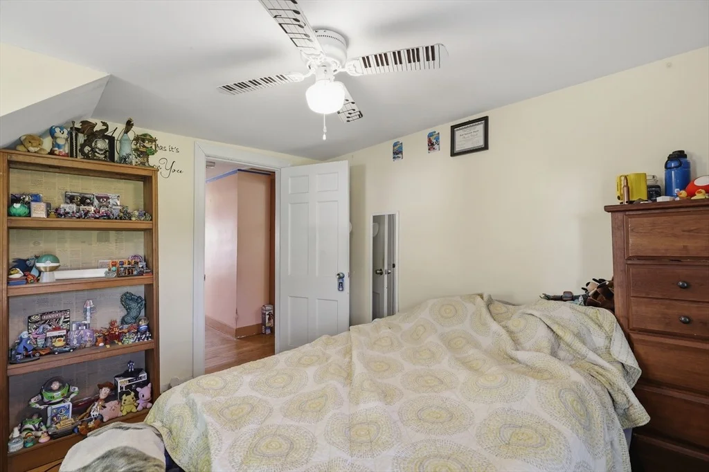 Photo of 17 Buttonwood Place
