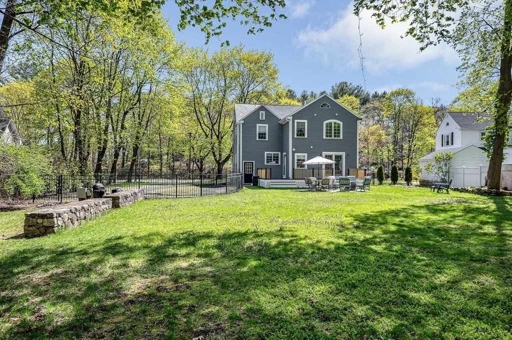 Photo of 30 Riverina Rd