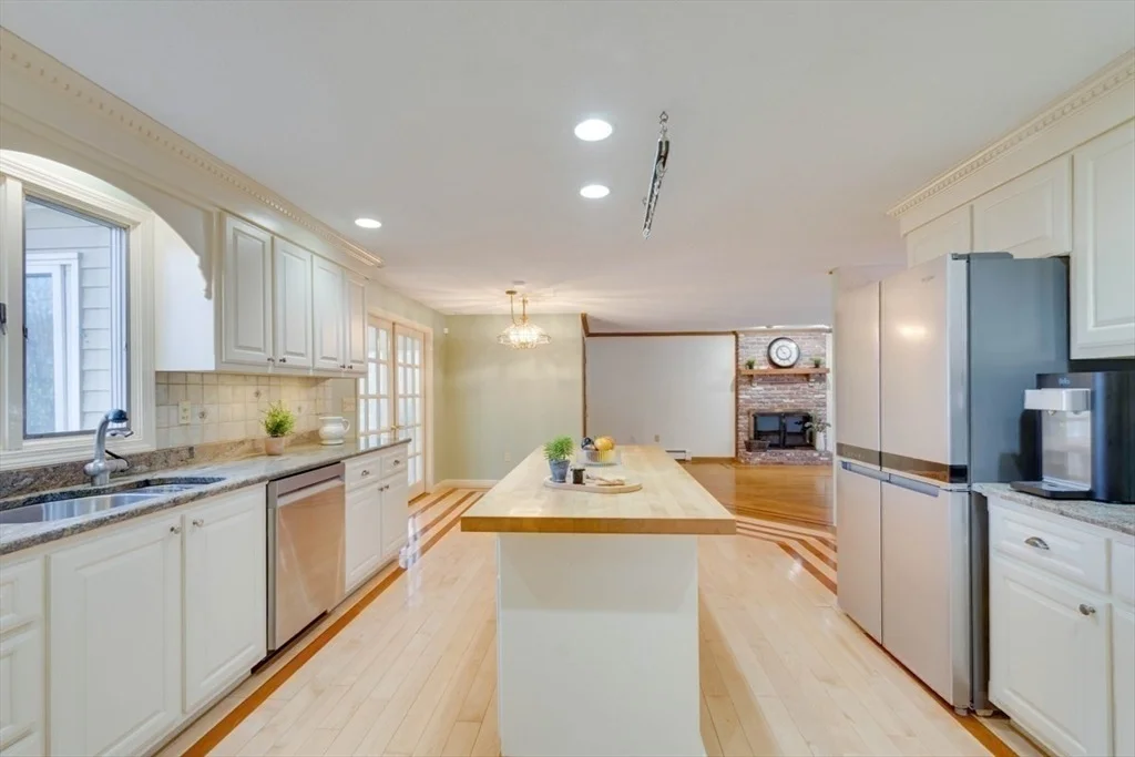 Photo of 360 Forest St