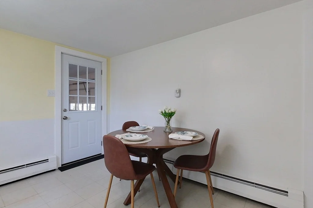 Photo of 16 Rangeway Rd