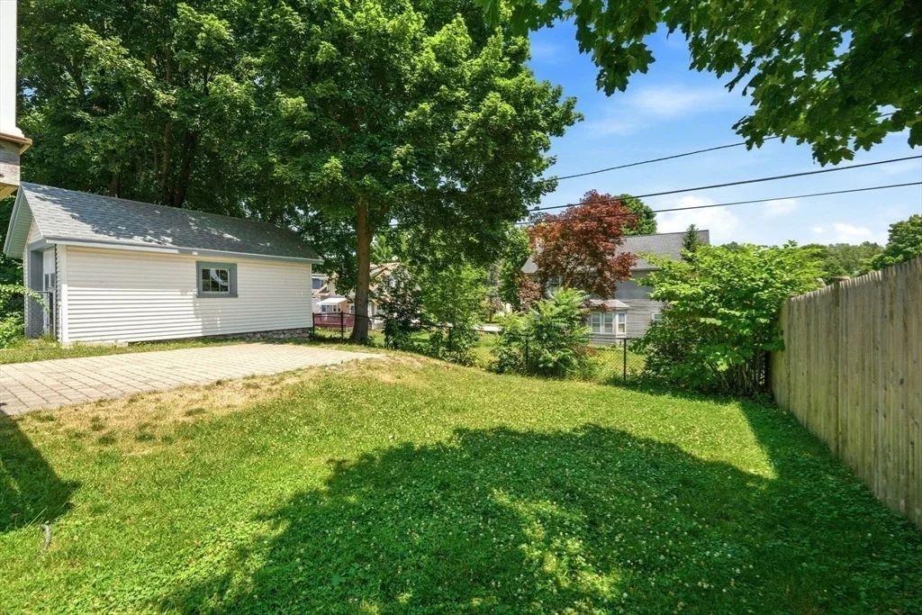 Photo of 101 Bay State Road