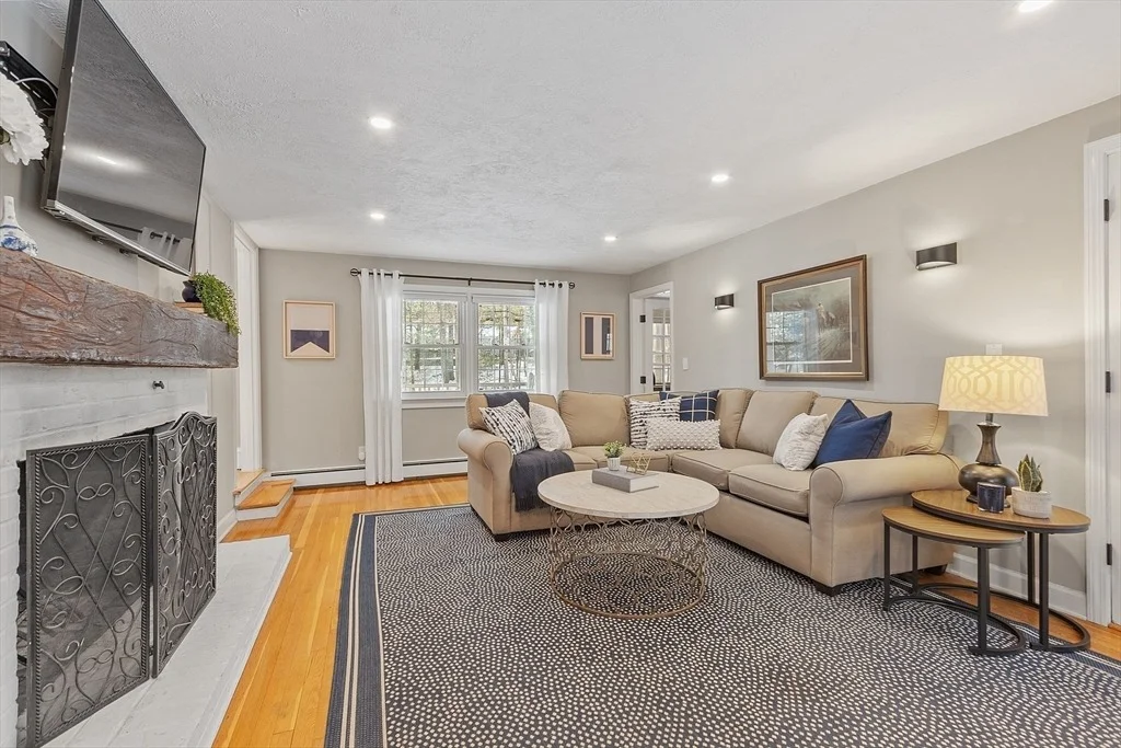 Photo of 27 Forest Road