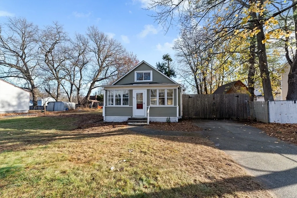 Photo of 195 Almira Rd