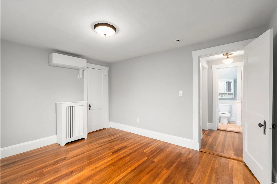 Photo of 63 Willow Ave