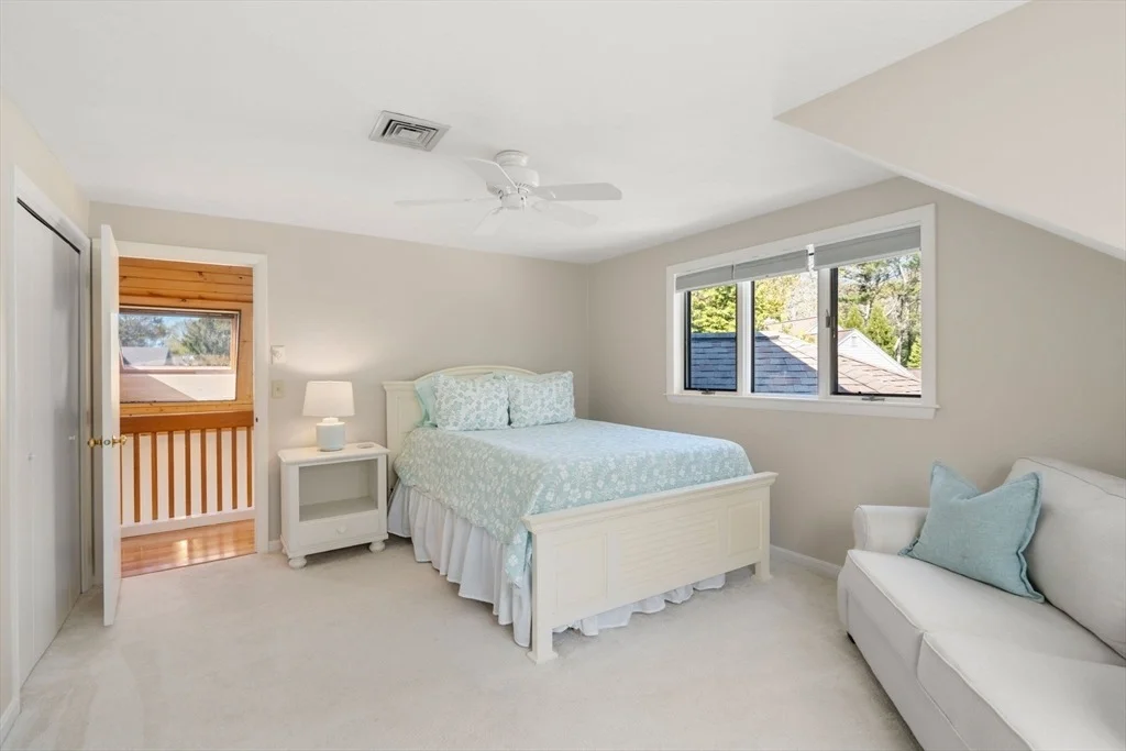 Photo of 26 Driftwood Cir