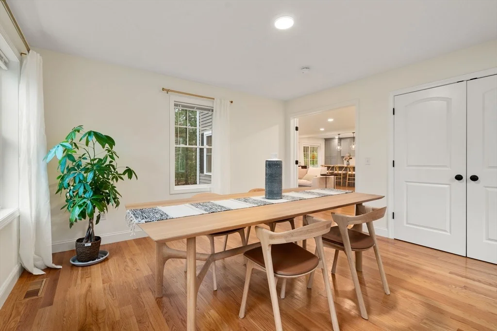 Photo of 97 Batchelder Rd