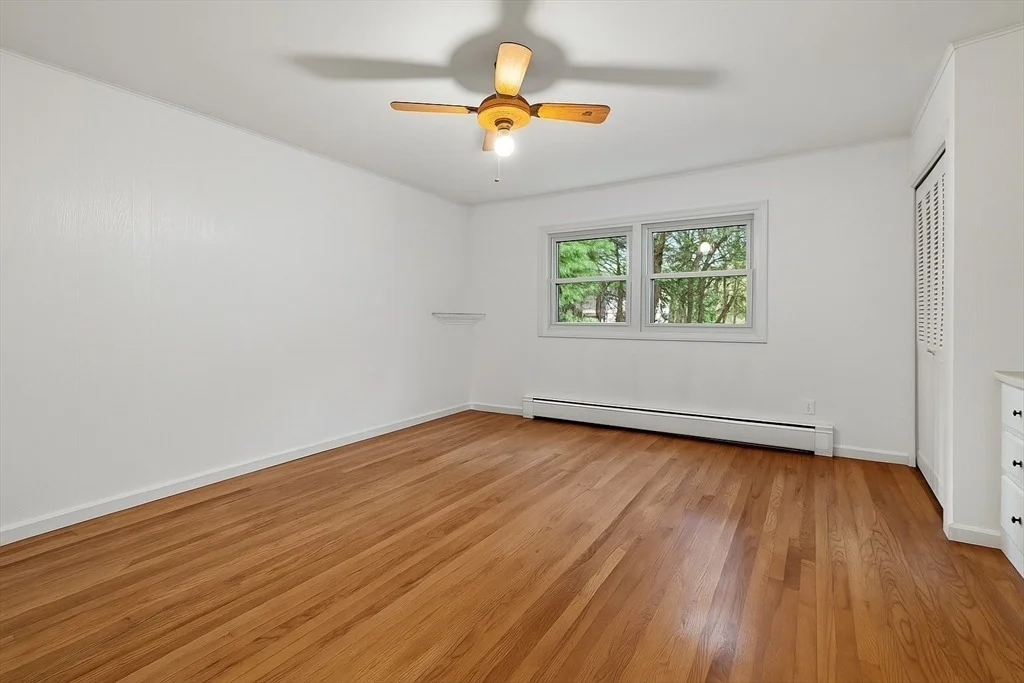 Photo of 11 Highland Cir