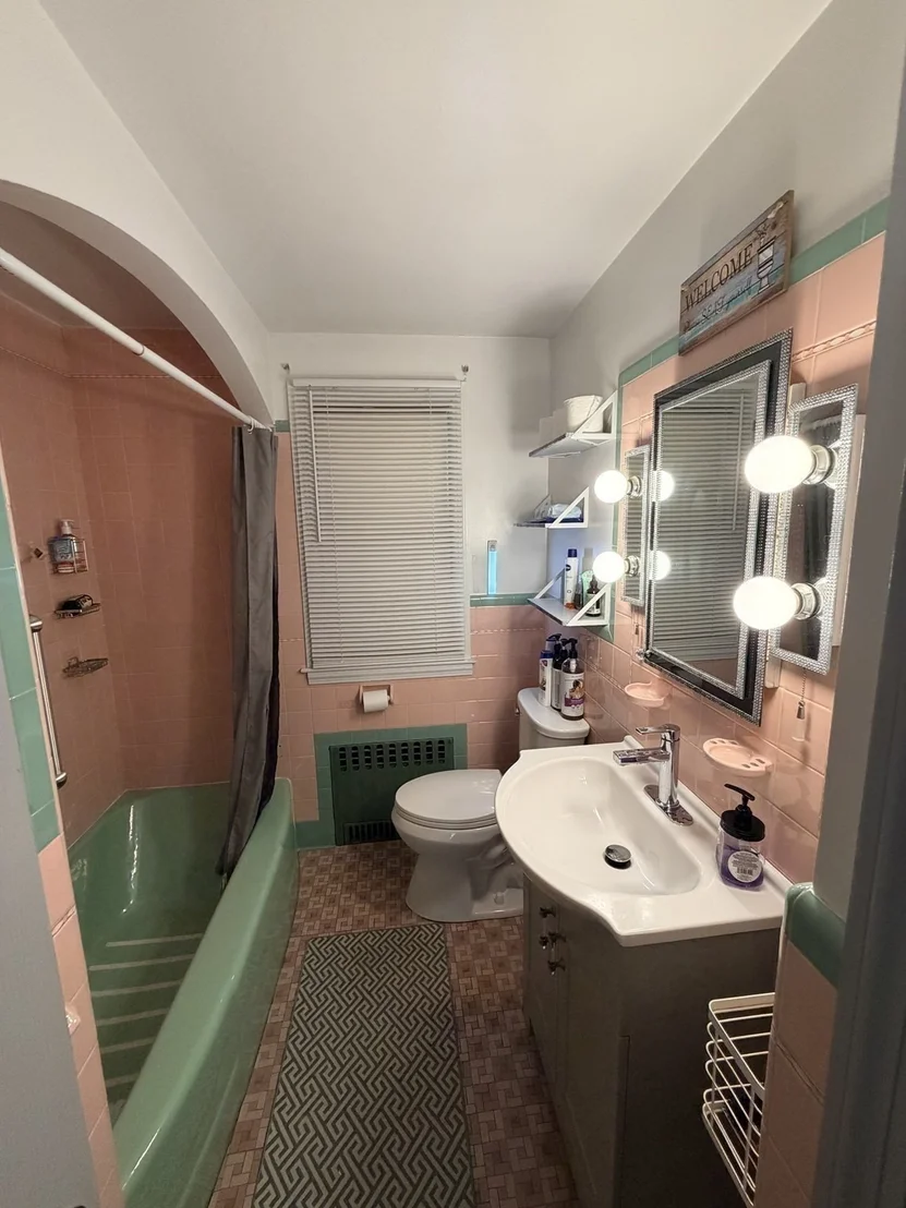 Photo of 169 Roosevelt Ave