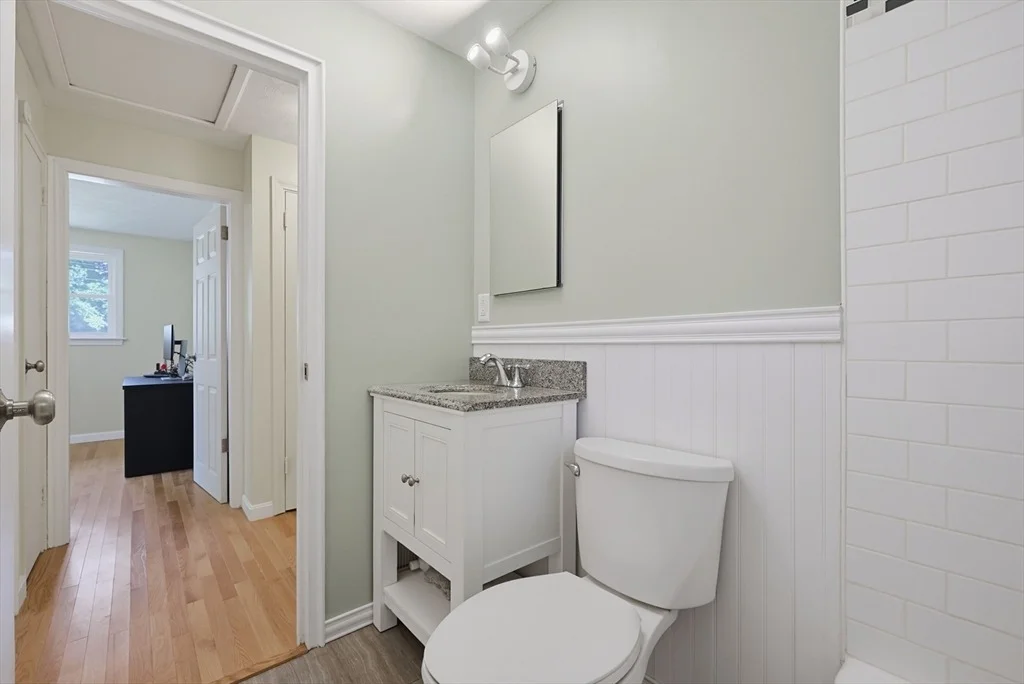 Photo of 71 Carpenter Rd