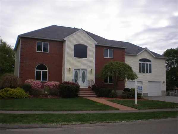 Photo of 3 Moore Circle