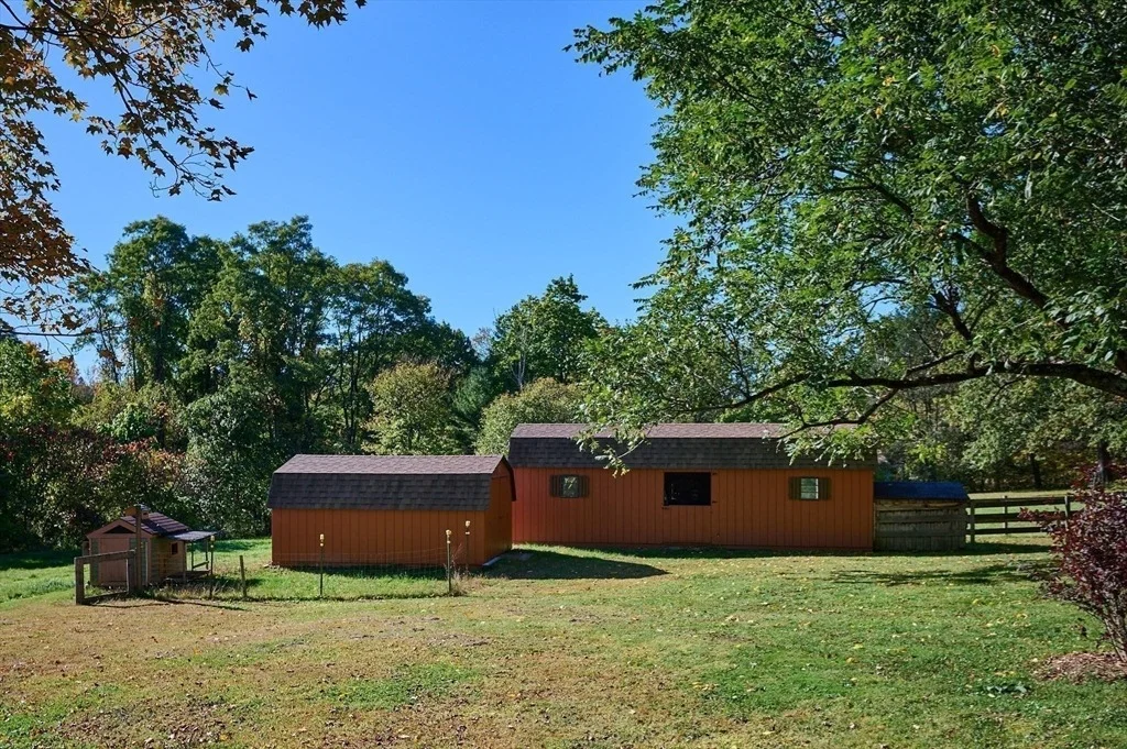 Photo of 362 Kennedy Road