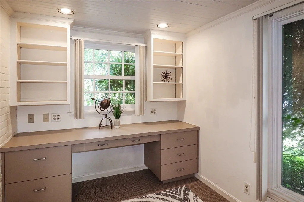 Photo of 595 Laurel Street